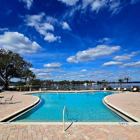 Beautiful Condo Close To Busch Gardens 탬파 외부 사진