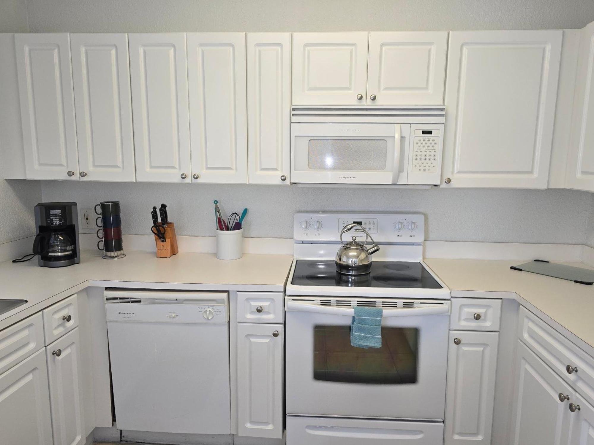 Beautiful Condo Close To Busch Gardens 탬파 외부 사진